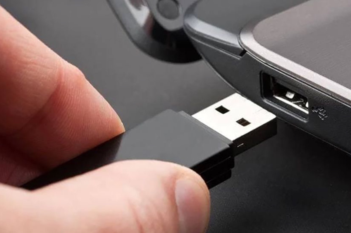 La chiavetta USB con autodistruzione arriva dalla Russia