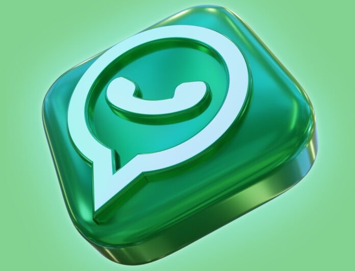 WhatsApp web offre Sticker Maker per creare adesivi