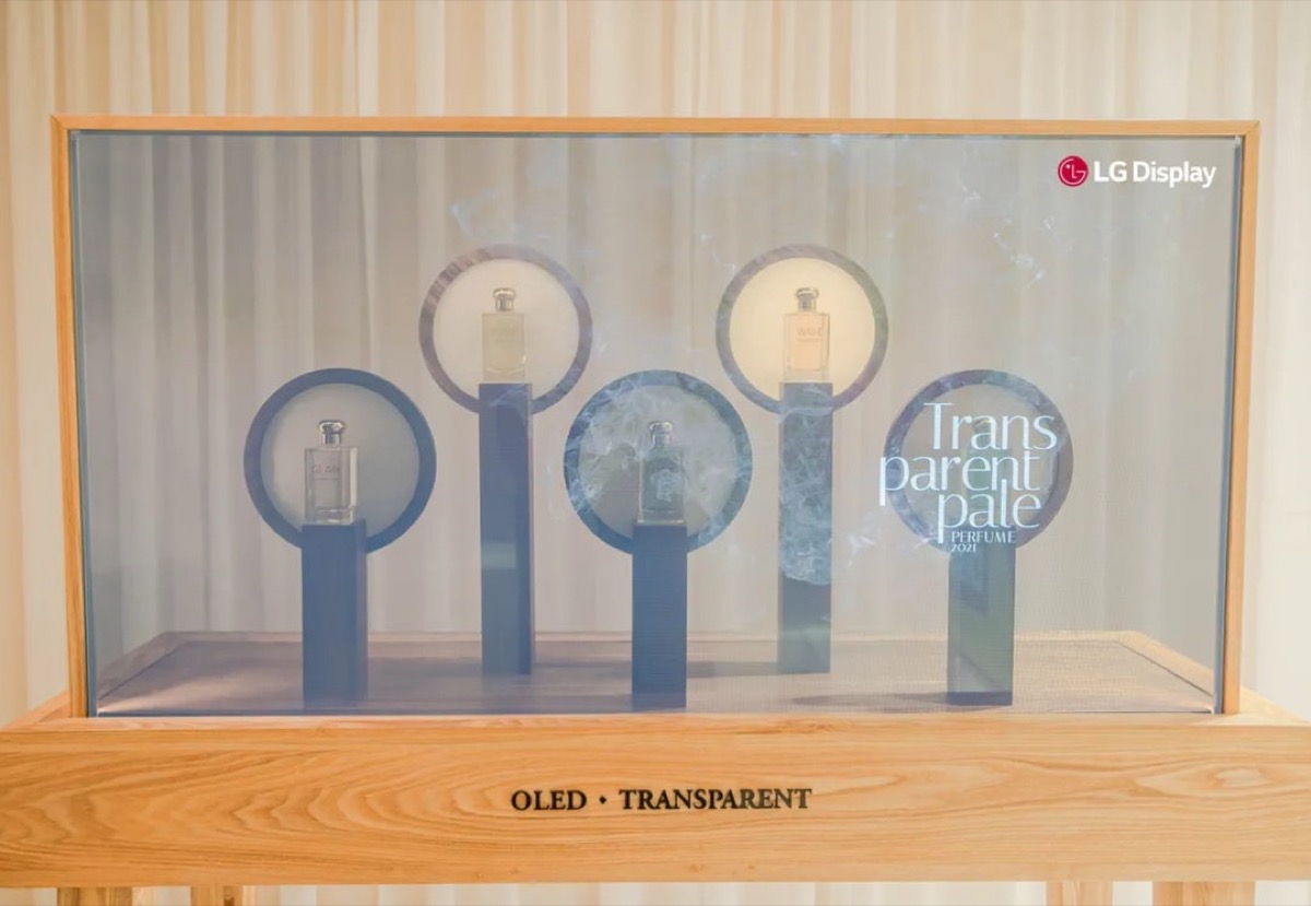 LG presenta i suoi pannelli OLED trasparenti