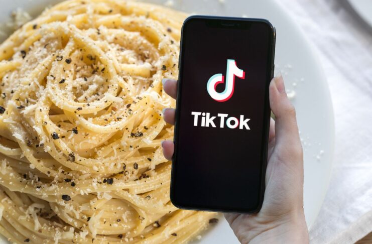 TikTok permetterà di ordinare cibo dai video