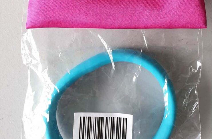 I braccialetti “anti-5G” venduti online… sono radioattivi