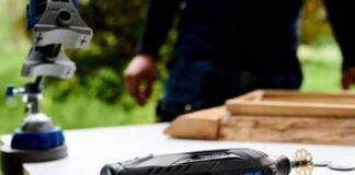 Dremel 8260 è il primo multiutensile smart con Bluetooth