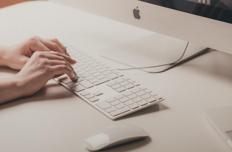 macOS, come nascondere al volo un’applicazione