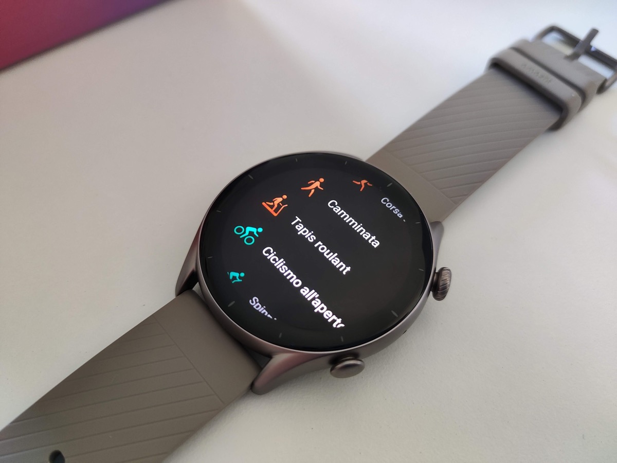 Recensione Amazfit GTR 3: stile ed eleganza bastano per essere il migliore? Recensione Amazfit GTR 3: stile ed eleganza bastano per essere il migliore?