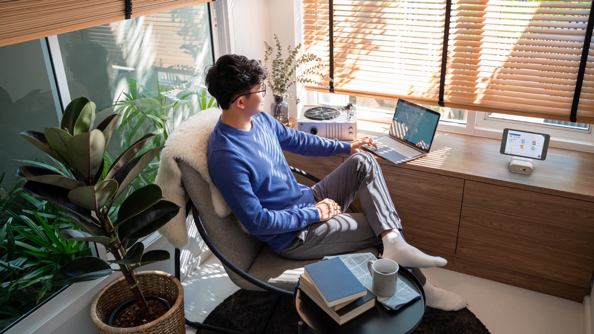 Arriva Adriano, per trasformare vecchi smartphone e tablet in hub per la casa smart