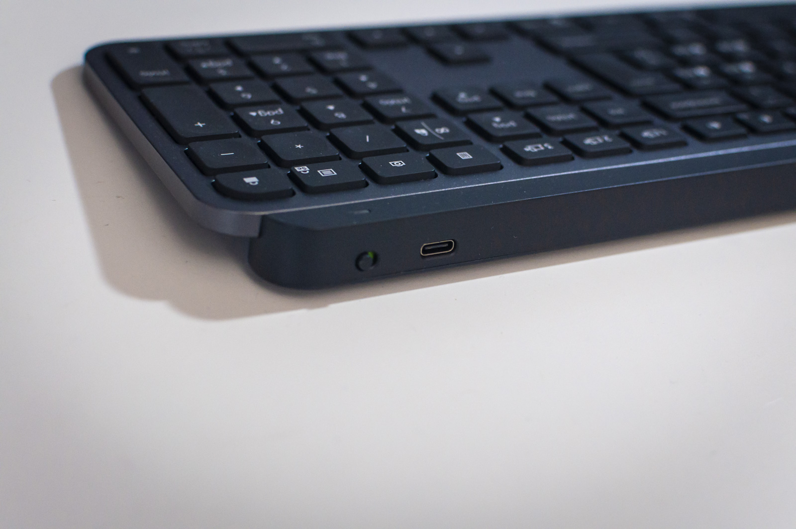 Recensione Logitech MX Keys, la tastiera perfetta esiste, o quasi