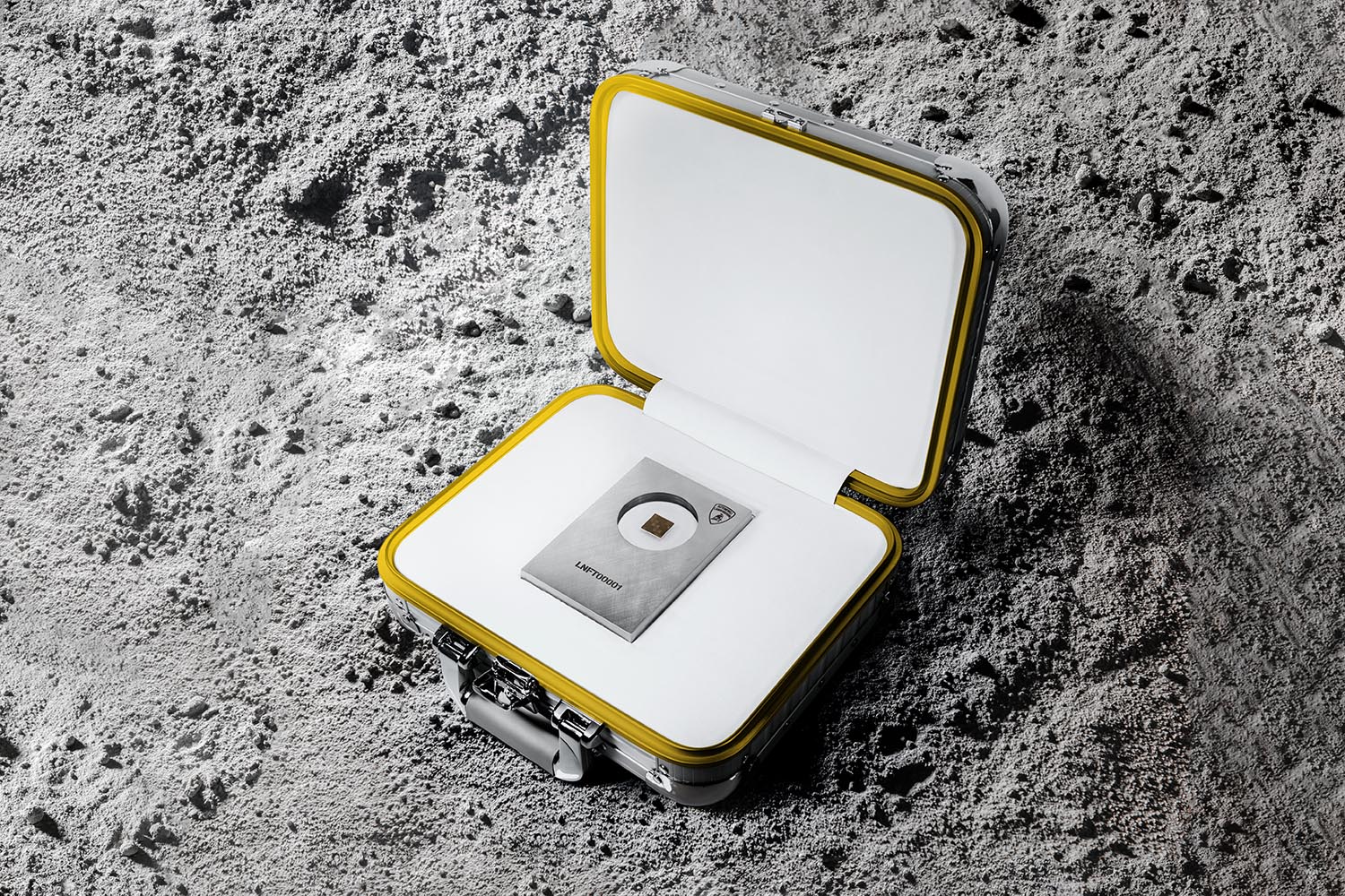Lamborghini Space Key, un’opera in fibra di carbonio nello spazio debutta negli NFT