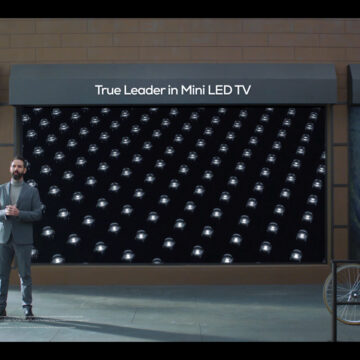 TCL mostra il TV mini LED 8K da 85” più sottile al CES 2022