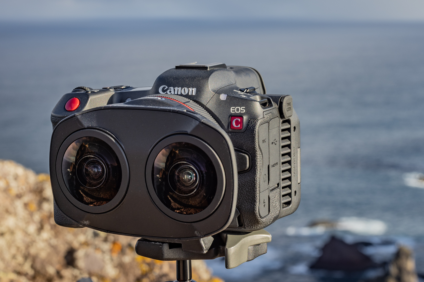 Canon presenta Cinema EOS 8K Full Frame la video-fotocamera ibrida