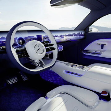 Mercedes-Benz Vision EQXX è una concept-car elettrica con 1000 km di autonomia