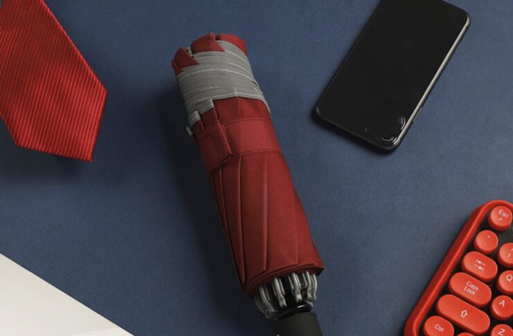 L’ombrello Xiaomi automatico con LED in offerta a 20 euro