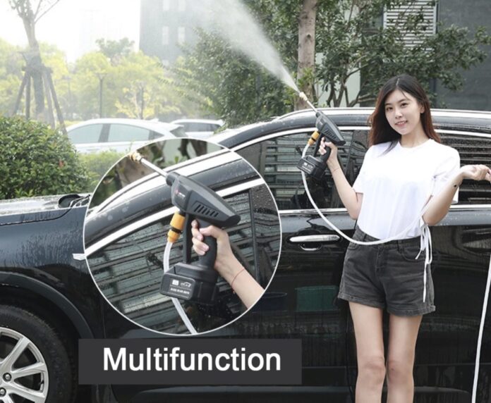 Pompa ad alta pressione per il lavaggio auto, in offerta a poco più di 50 euro