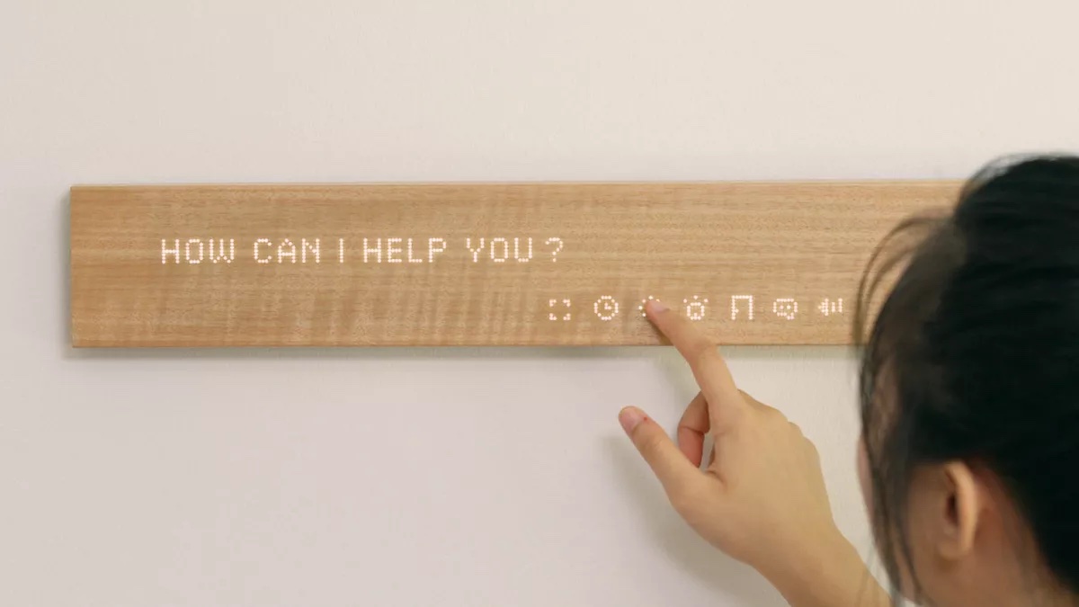 Calm UI, la tavoletta di legno che si interfaccia con Alexa