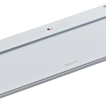 Recensione Microsoft Designer Compact Keyboard, la tastiera per chi scrive (soprattutto su Windows)