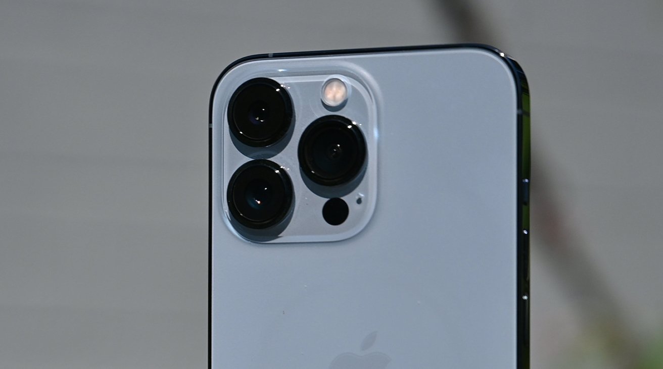 iPhone 14, bump fotocamera posteriore rimarrà per ospitare sensori da 48 megapixel?