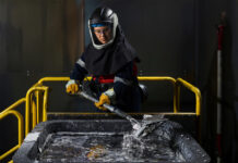 Apple compra alluminio carbon-free per iPhone SE