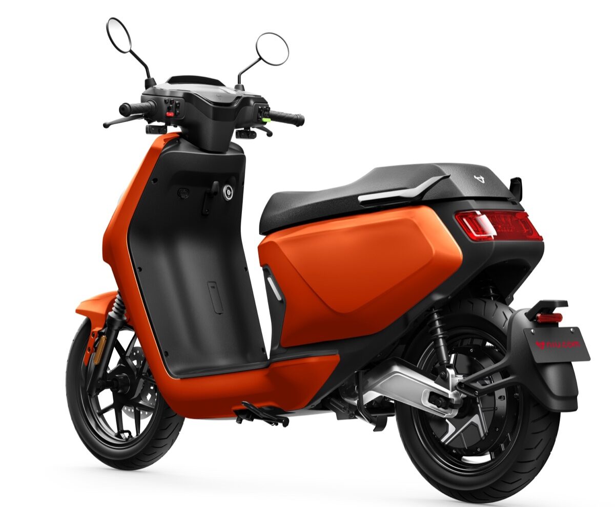 NIU lancia il nuovo MQi GT EVO 125 cc, fino a 100 km/h