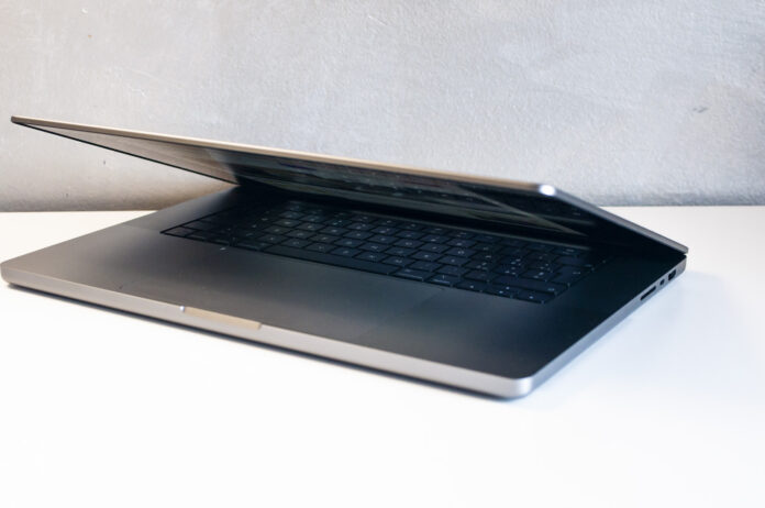 Recensione MacBook Pro 16 2021, workstation portatile straordinaria, ma solo per pochi