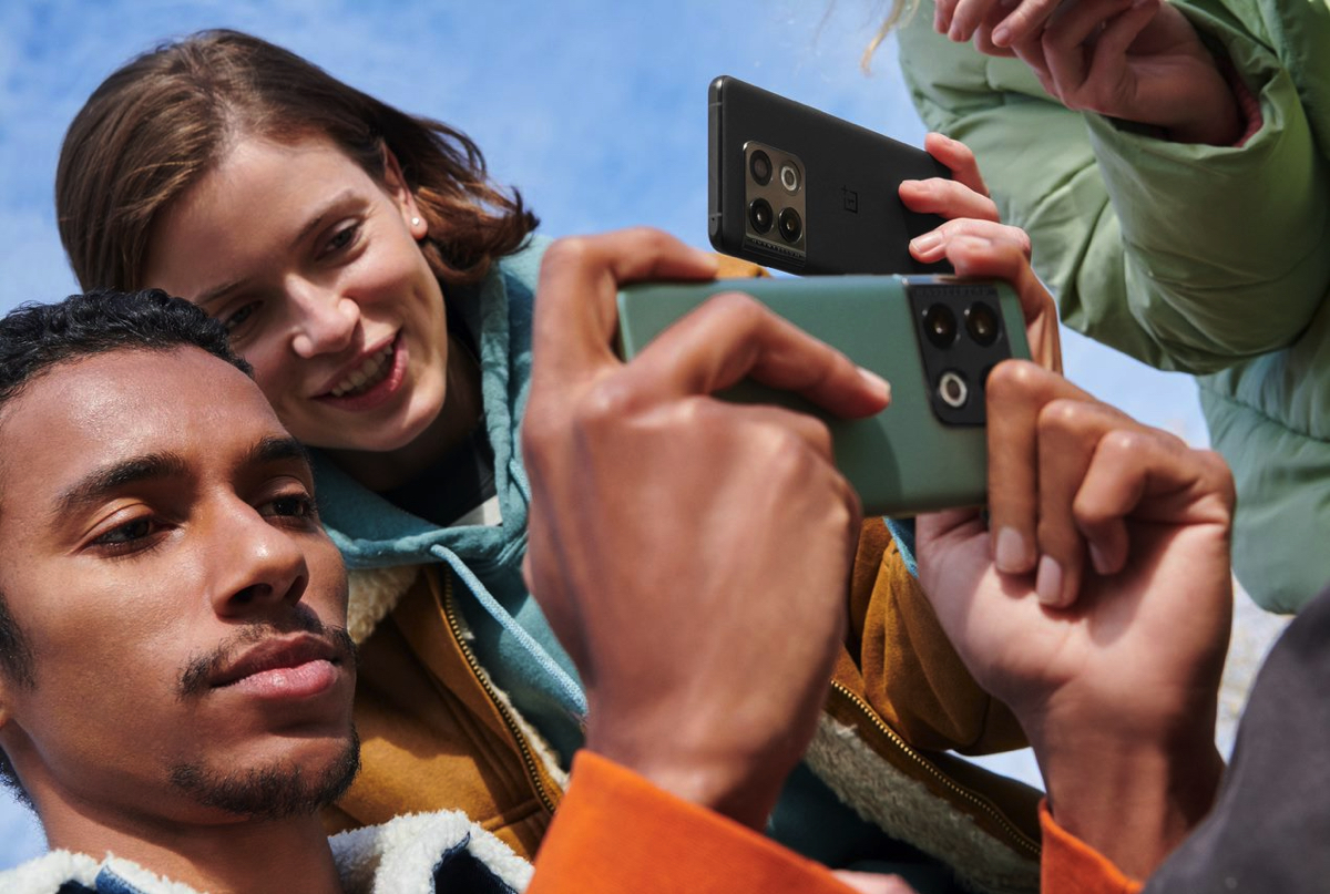 OnePlus 10 Pro 5G punta su fotocamera Hasselblad e specifiche top
