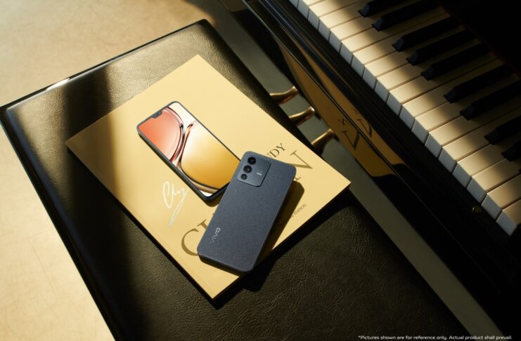 Arriva in Italia vivo V23 5G, lo smartphone con la camera frontale unica nel suo genere