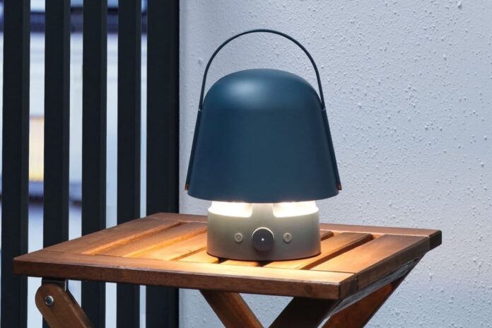 IKEA lancia la lanterna a LED con altoparlante Bluetooth con tasto Spotify