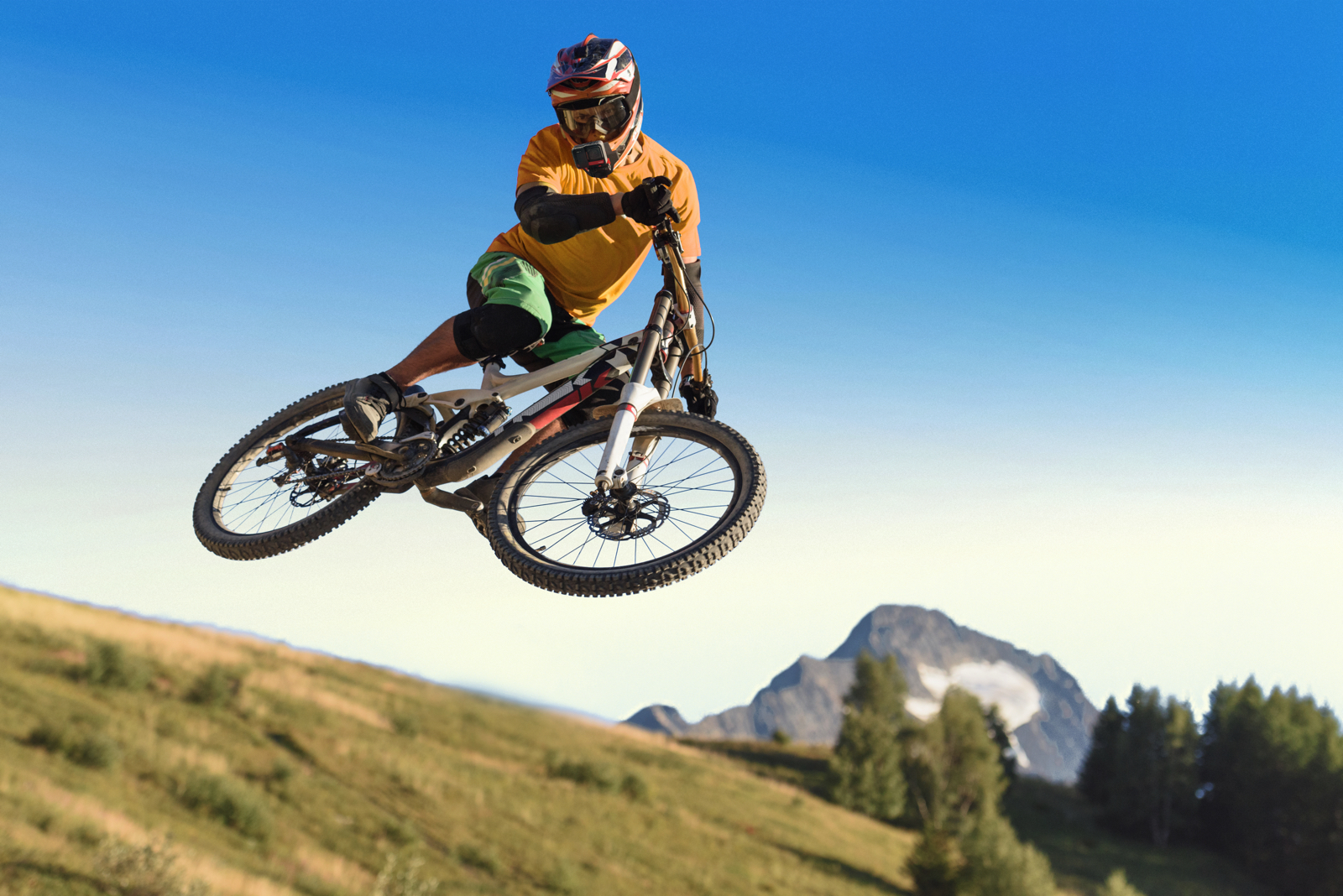 Insta360 One RS porta lenti intercambiabili e più potenza