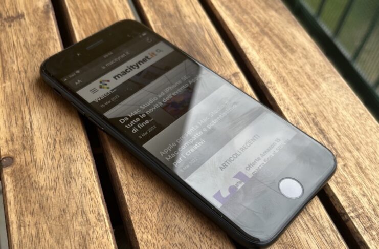 Recensione iPhone SE 2022, la FIAT 500 con il motore Tesla