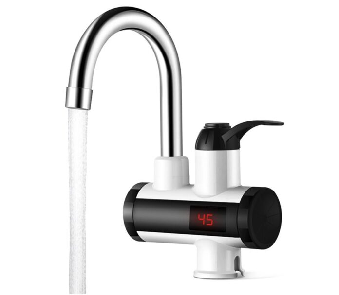 Acqua calda istantanea con questo rubinetto in offerta a 35 euro