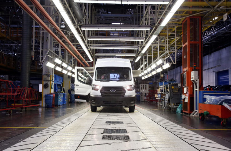 ord Pro E-Transit, i primi veicoli dalle linee produttive in Europa