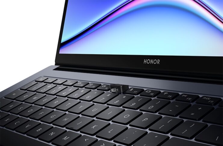 HONOR lancia HONOR MagicBook con processore AMD