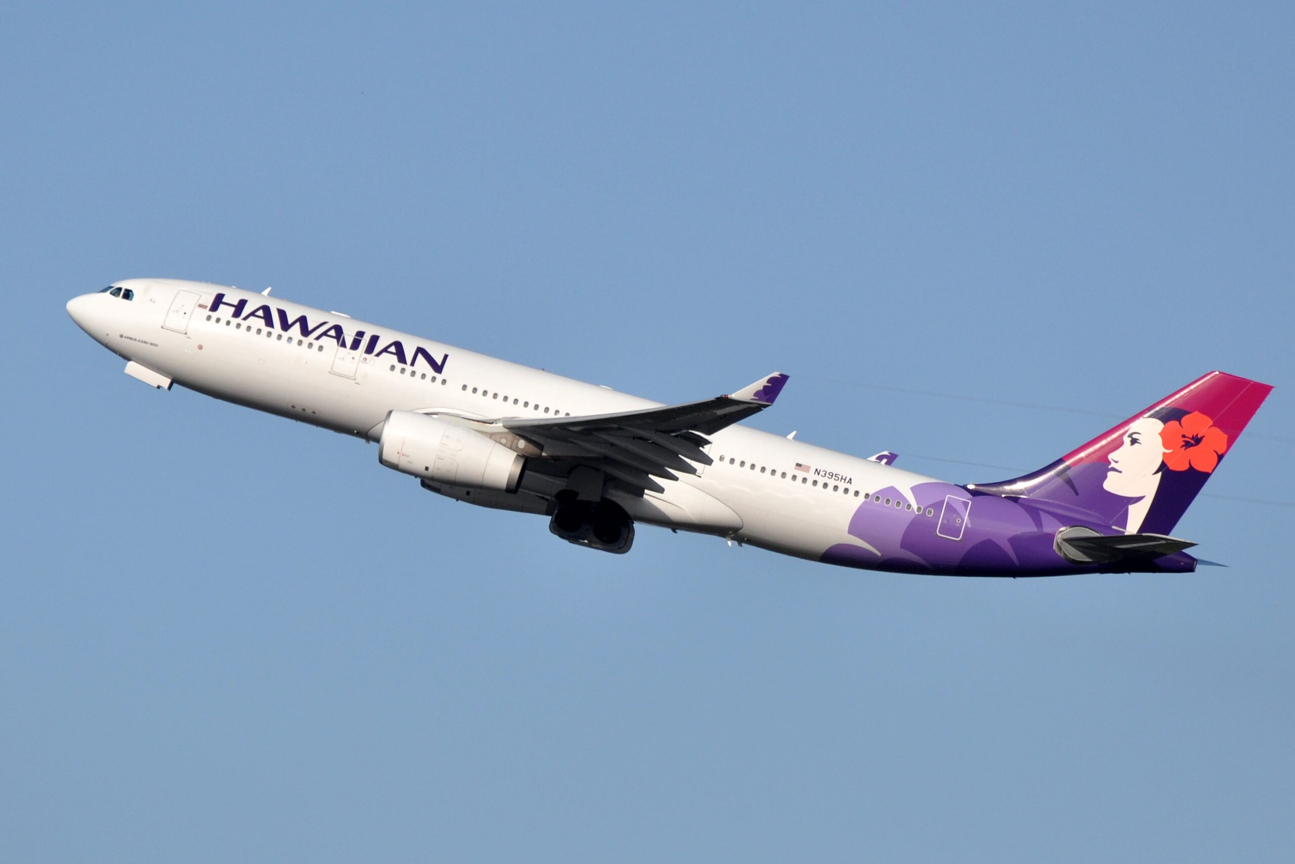 Hawaiian Airlines è il primo vettore aereo ad offrire Starlink a bordo