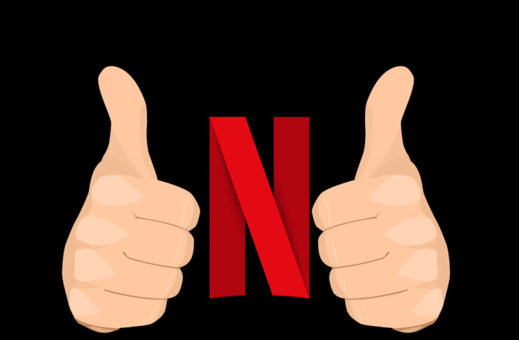 Netflix, oltre Mi Piace arriva il tasto adoro con doppio pollice su