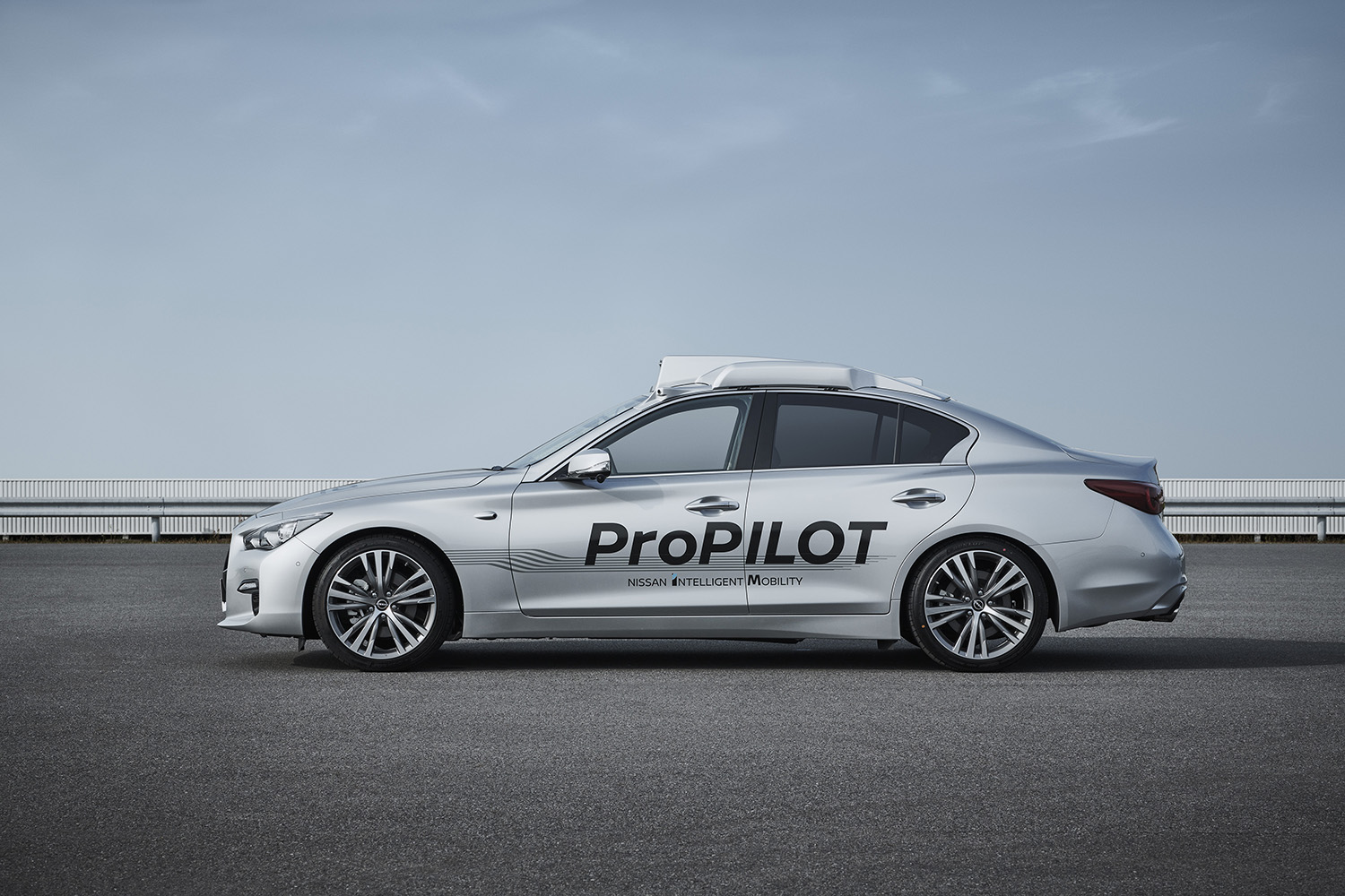 Nissan, nuova tecnologia di assistenza alla migliora la sicurezza delle vetture