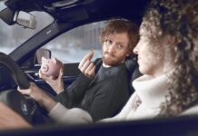 Siri, le interazioni tra BMW e Bosch Smart Home