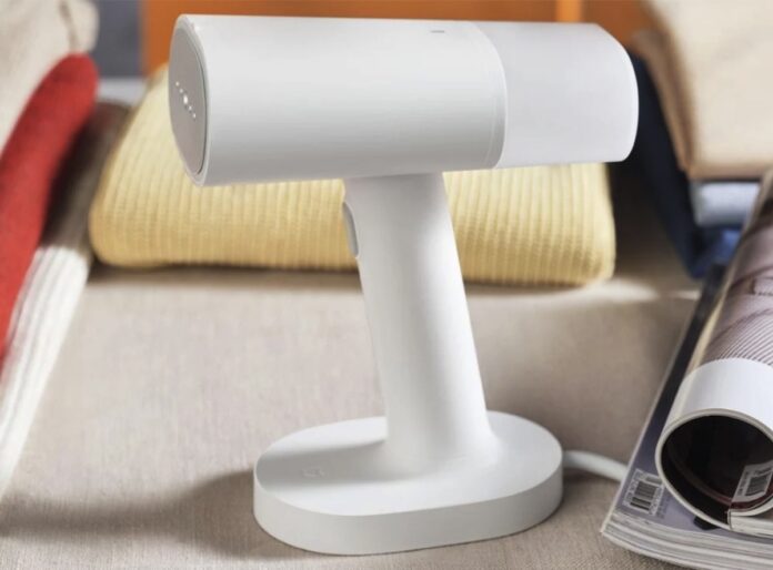 Il ferro da stiro portatile Xiaomi Mijia in offerta a 33,99 euro con codice sconto