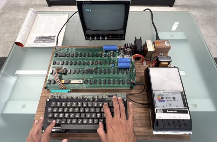 Apple I restaurato e autografato da Woz va all’asta
