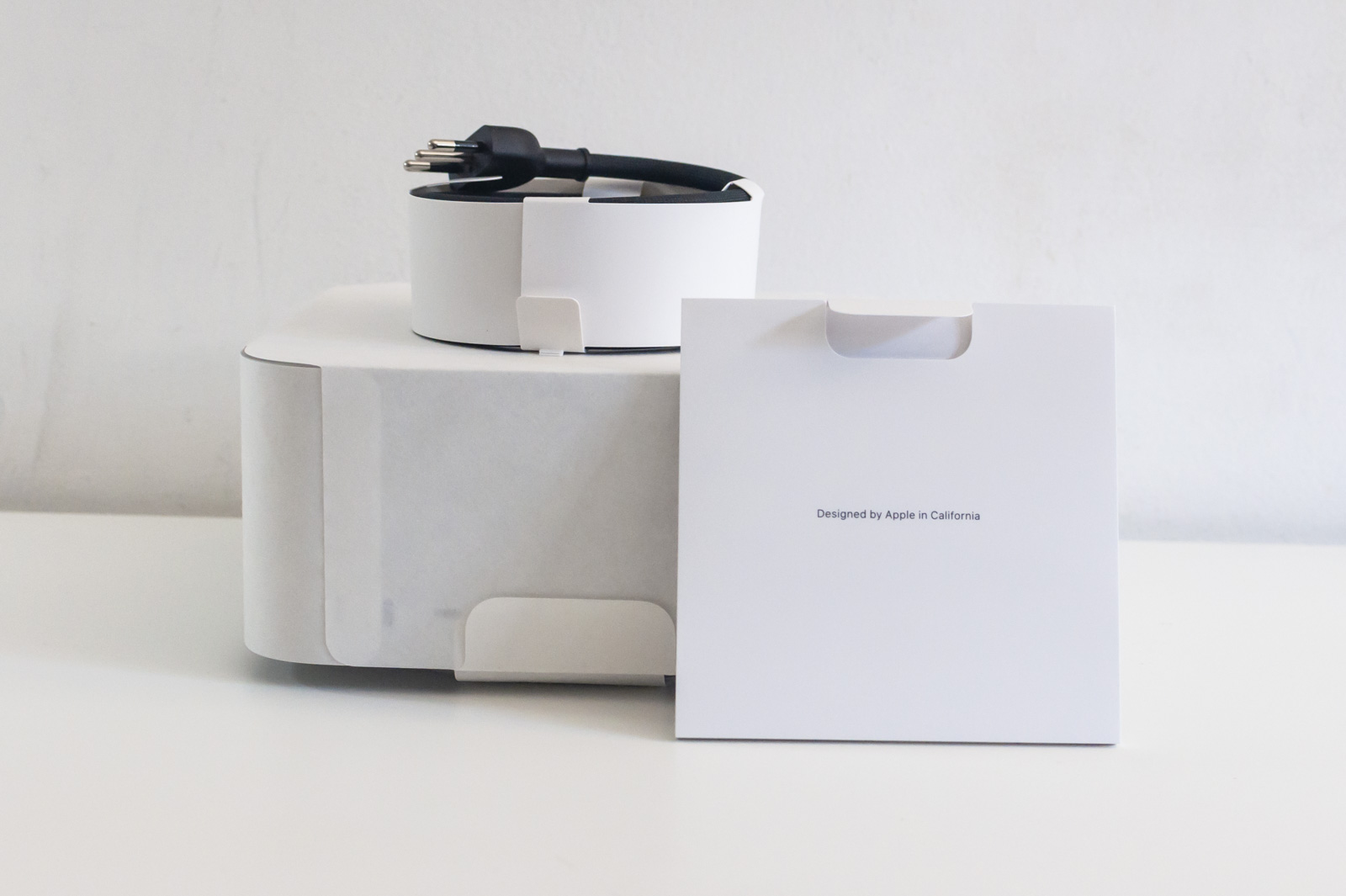 Recensione Apple MacStudio 2022: talmente potente da necessitare di una nuova scala di misura