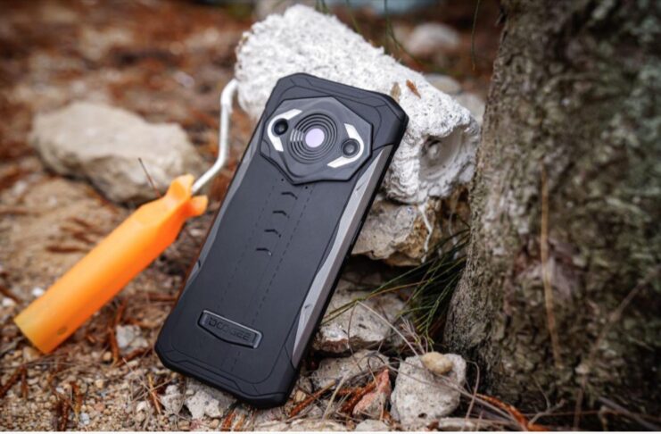 Doogee S98 Pro, lo smartphone alieno uscirà il 6 giugno