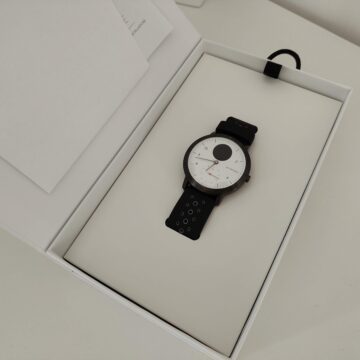 Recensione Withings Steel HR Sport, ibrido anche nell’aspetto elegante e sportivo