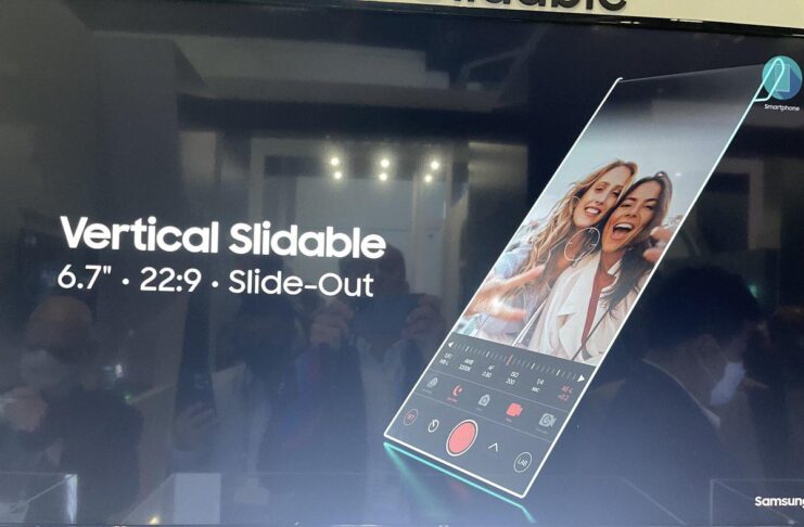 Samsung prepara un telefono con display a scomparsa?