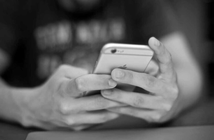 Dove si trovano i microfoni sui vari modelli di iPhone?