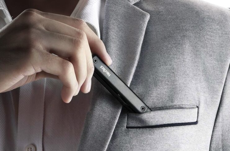 Xiaomi NexTool, coltellino, forbici e torcia sempre in tasca a 25 euro