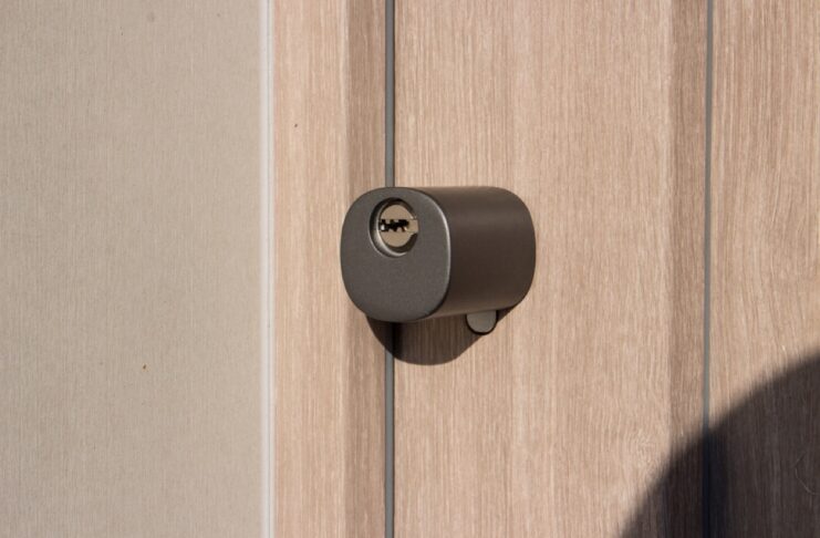 La serratura Dory di 1Control vi fa entrare in casa solo con lo smartphone