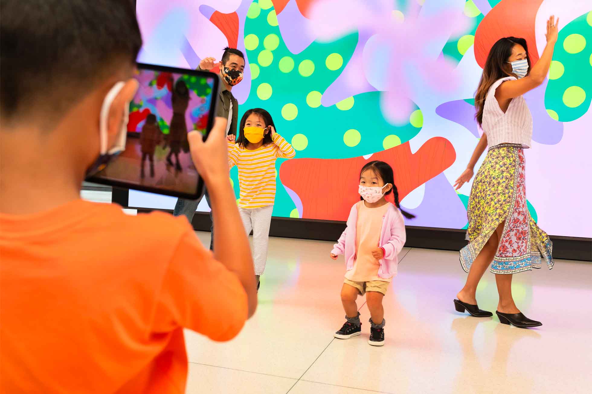 Apple, torna l’iniziativa del Campo Estivo per le famiglie Apple, torna l’iniziativa del Campo Estivo per le famiglie