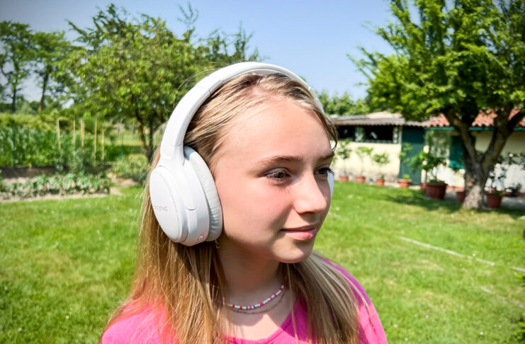 Recensione cuffie Creative Zen Hybrid, il silenzio è musica anche in strada, senza paura