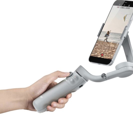 Filmate come a Hollywood con il gimbal DJI Osmo Mobile 6 a 79,99