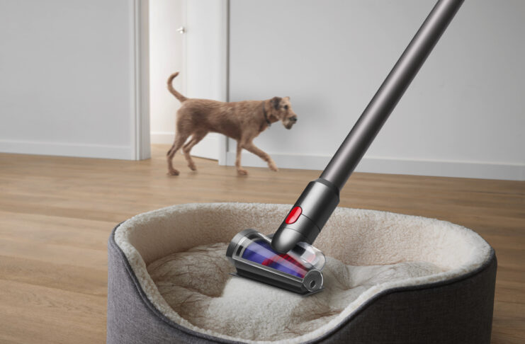 Dyson aggiorna gli aspirapolvere con spazzole anti groviglio