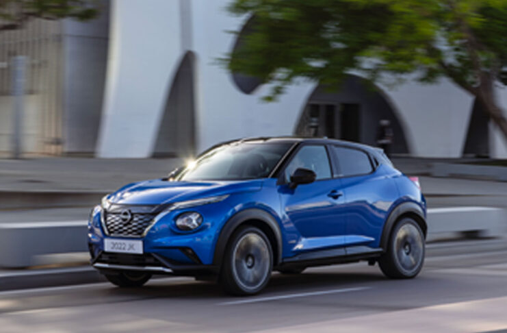 Nissan JUKE Hybrid debutta sulle strade italiane