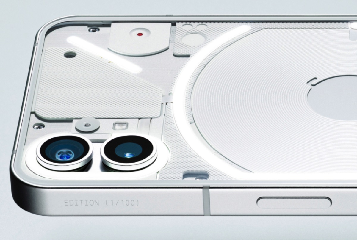 Nothing phone (1), i primi 100 vanno all’asta su StockX