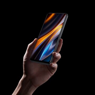 POCO F4 e POCO X4 GT in Italia